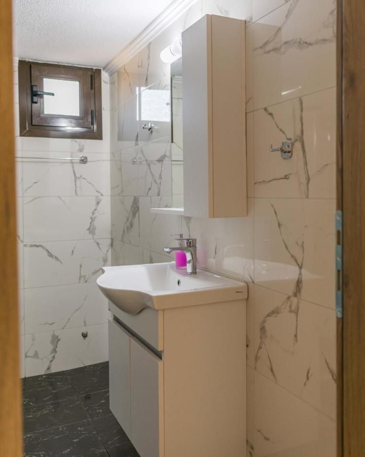 Seaside Serenity Suite In Loutra 카토 알미리 외부 사진